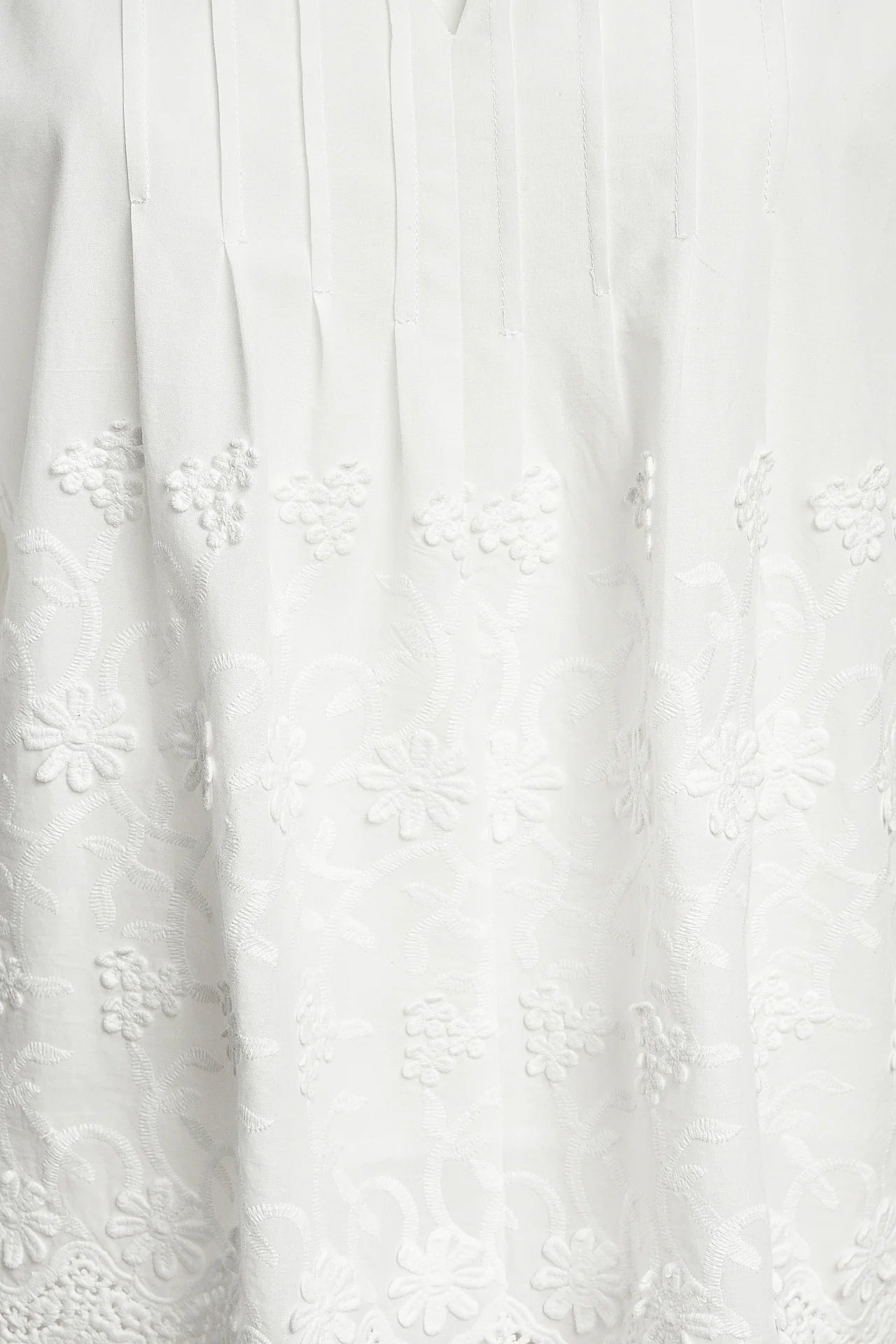 Bluza kimono albă din batist de bumbac și broderie tridimensională