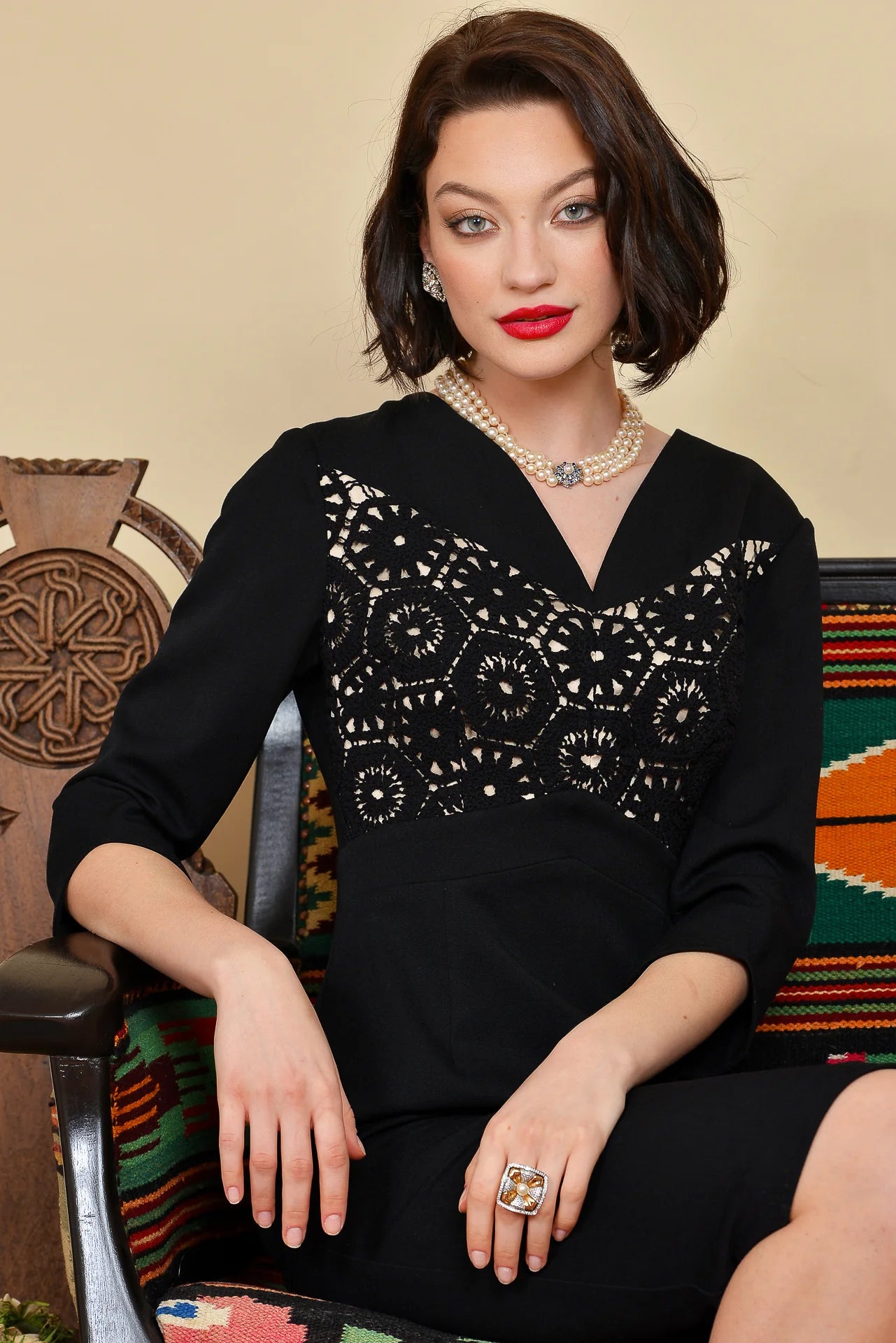 Rochia Neagra Hexagon