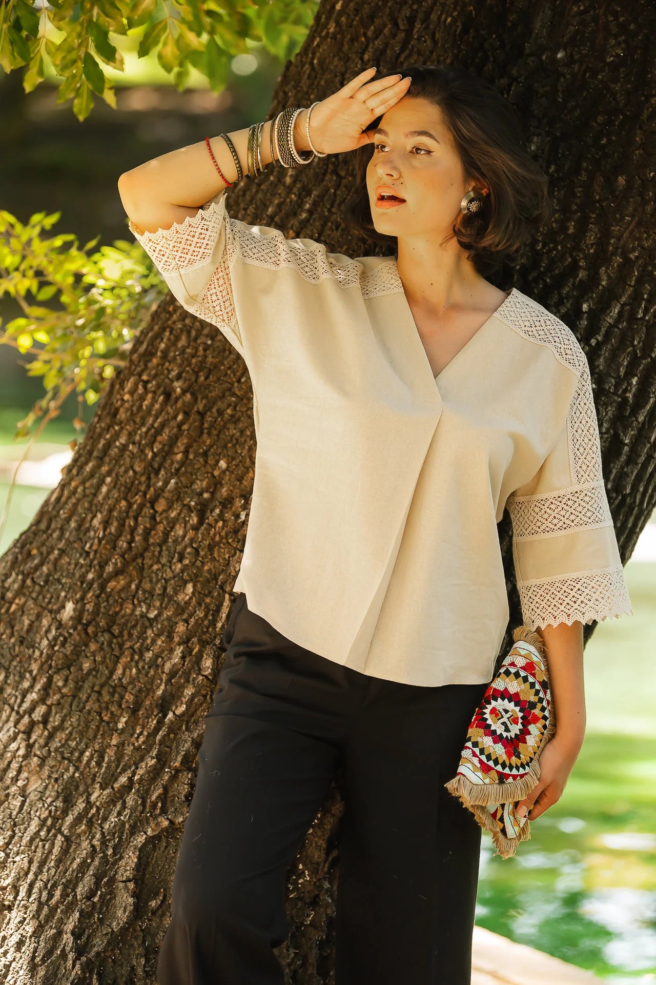 Bluza chimono crem cu dantela traditionala