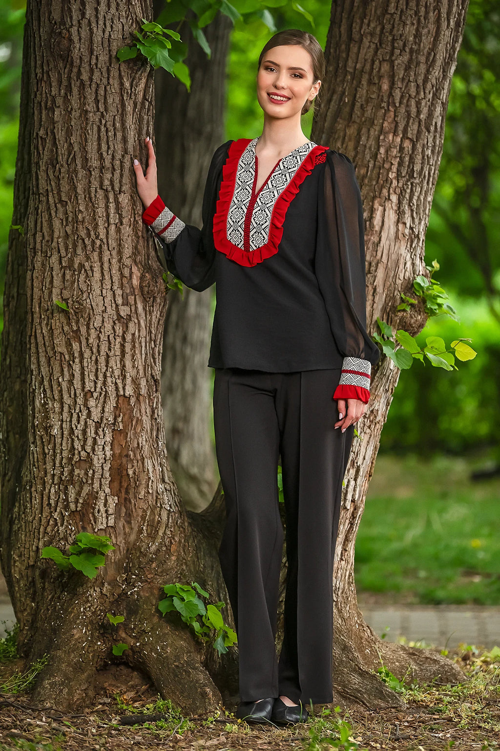 Camasa Neagra Izabela