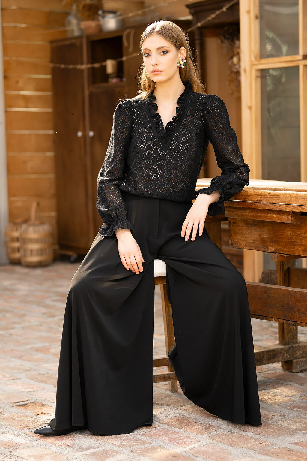 Bluza Neagra Din Dantela De Bumbac Irma