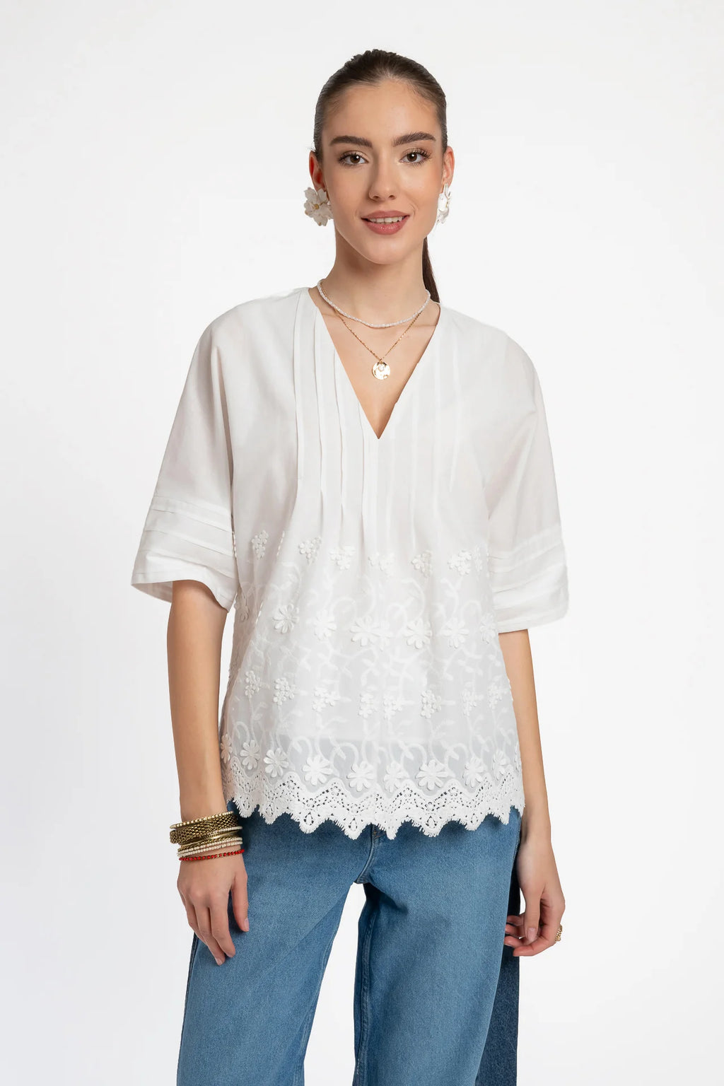Bluza kimono albă din batist de bumbac și broderie tridimensională