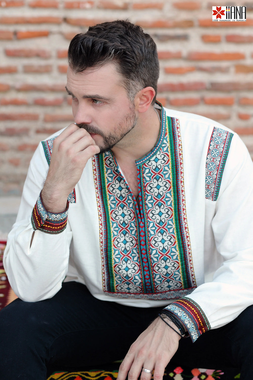 Camasa Barbateasca Romaneasca de Hora