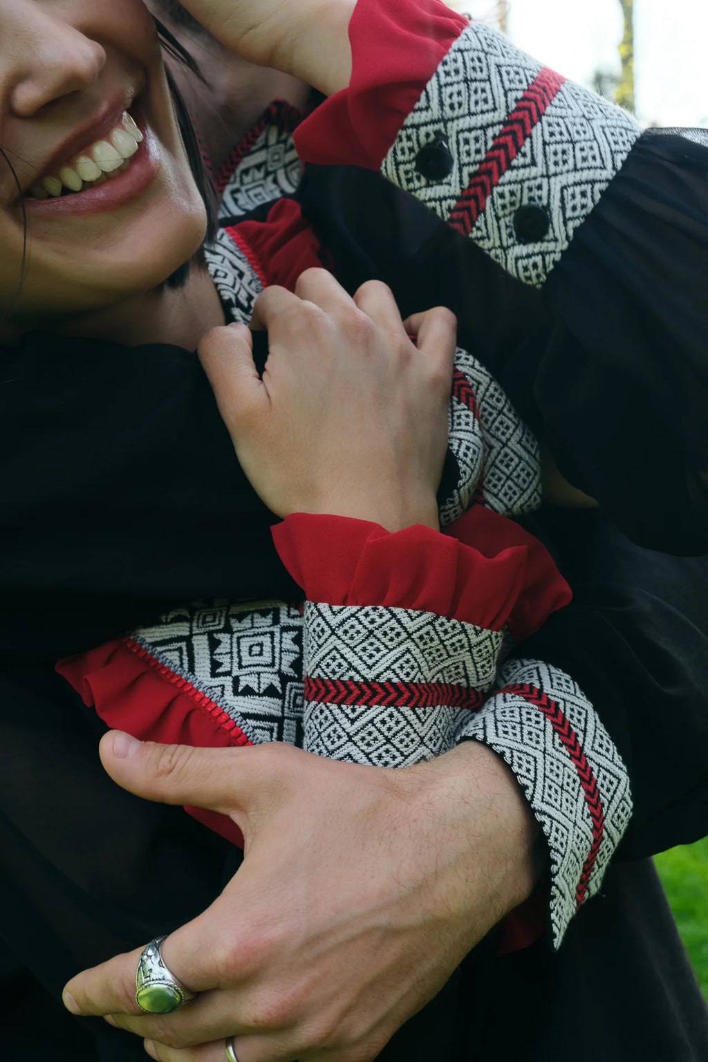 Camasa Neagra Izabela