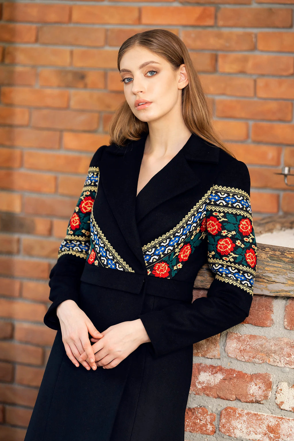 Pardesiu Midi Din Stofa De Lana Si Jacquard Etnic Fiona