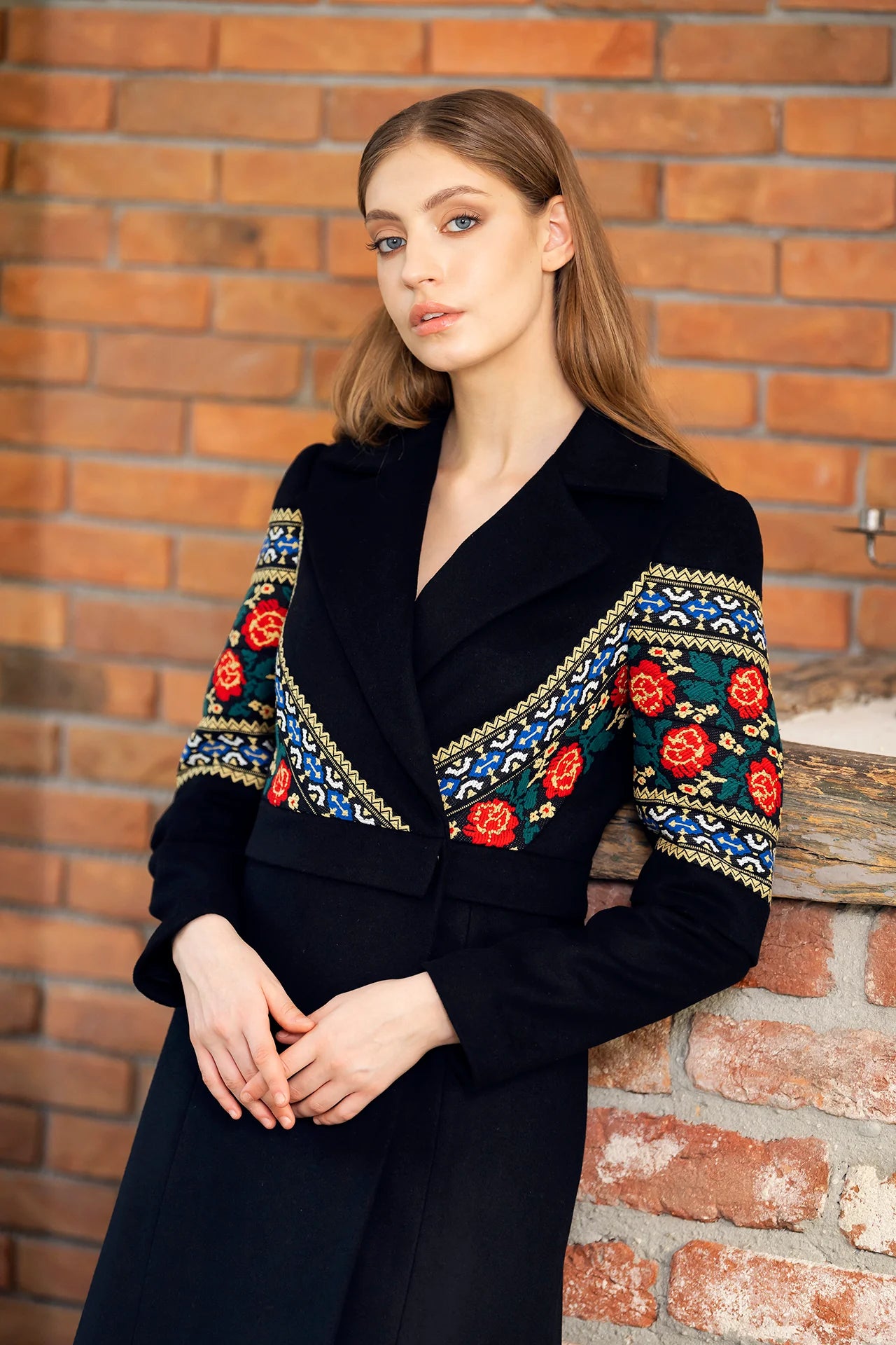 Pardesiu Midi Din Stofa De Lana Si Jacquard Etnic Fiona