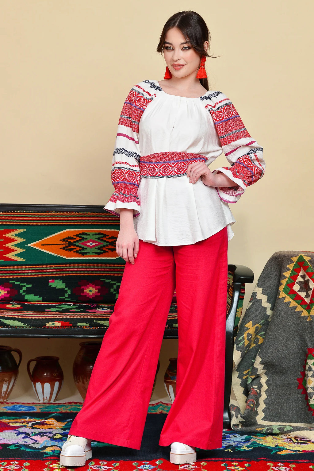 Pantaloni Evazati din In Rosu