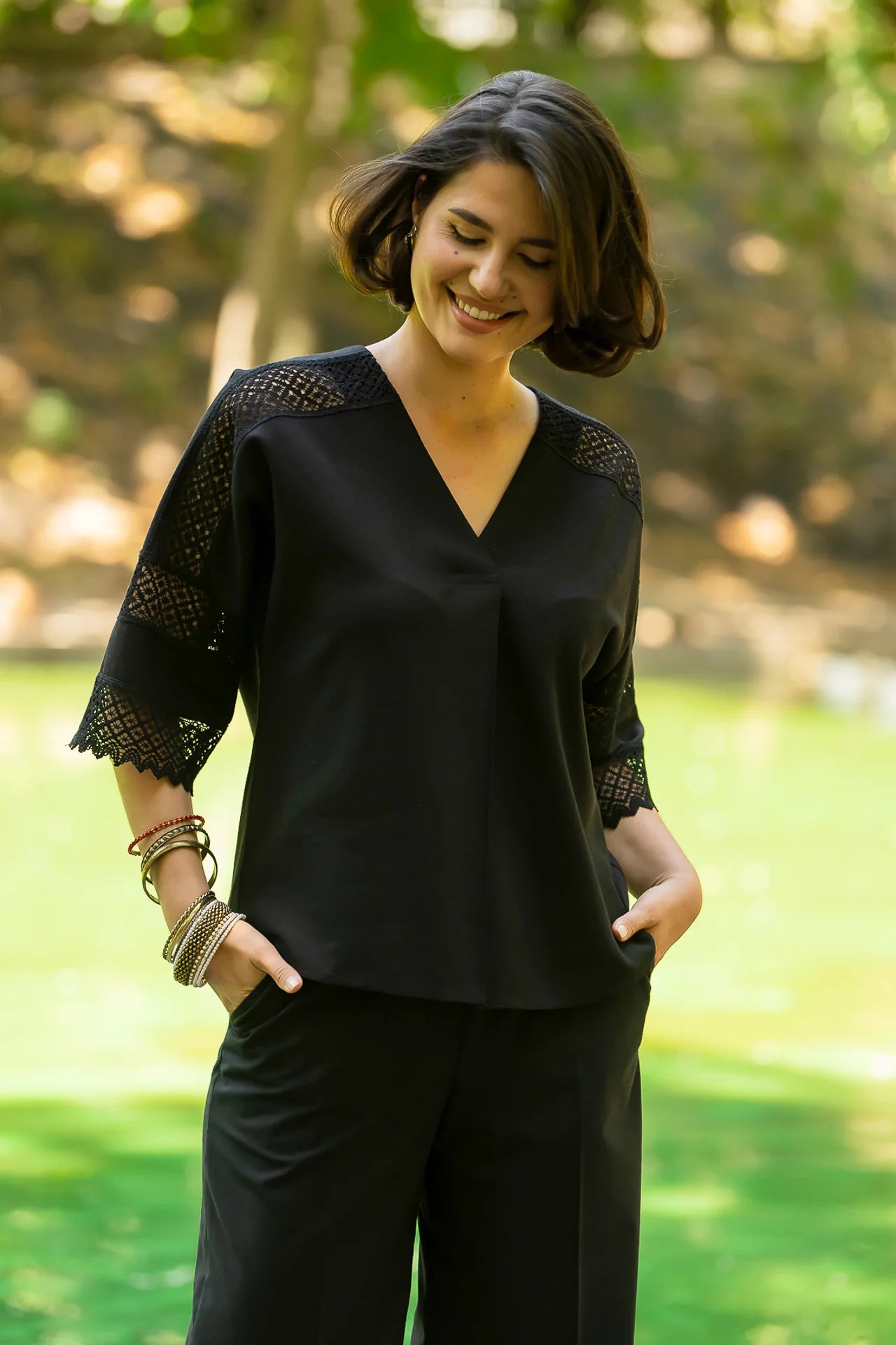 Bluza chimono neagra cu dantela traditionala