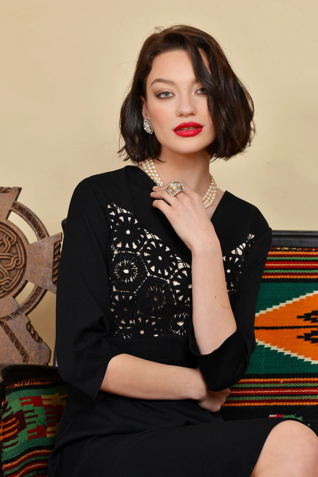 Rochia Neagra Hexagon