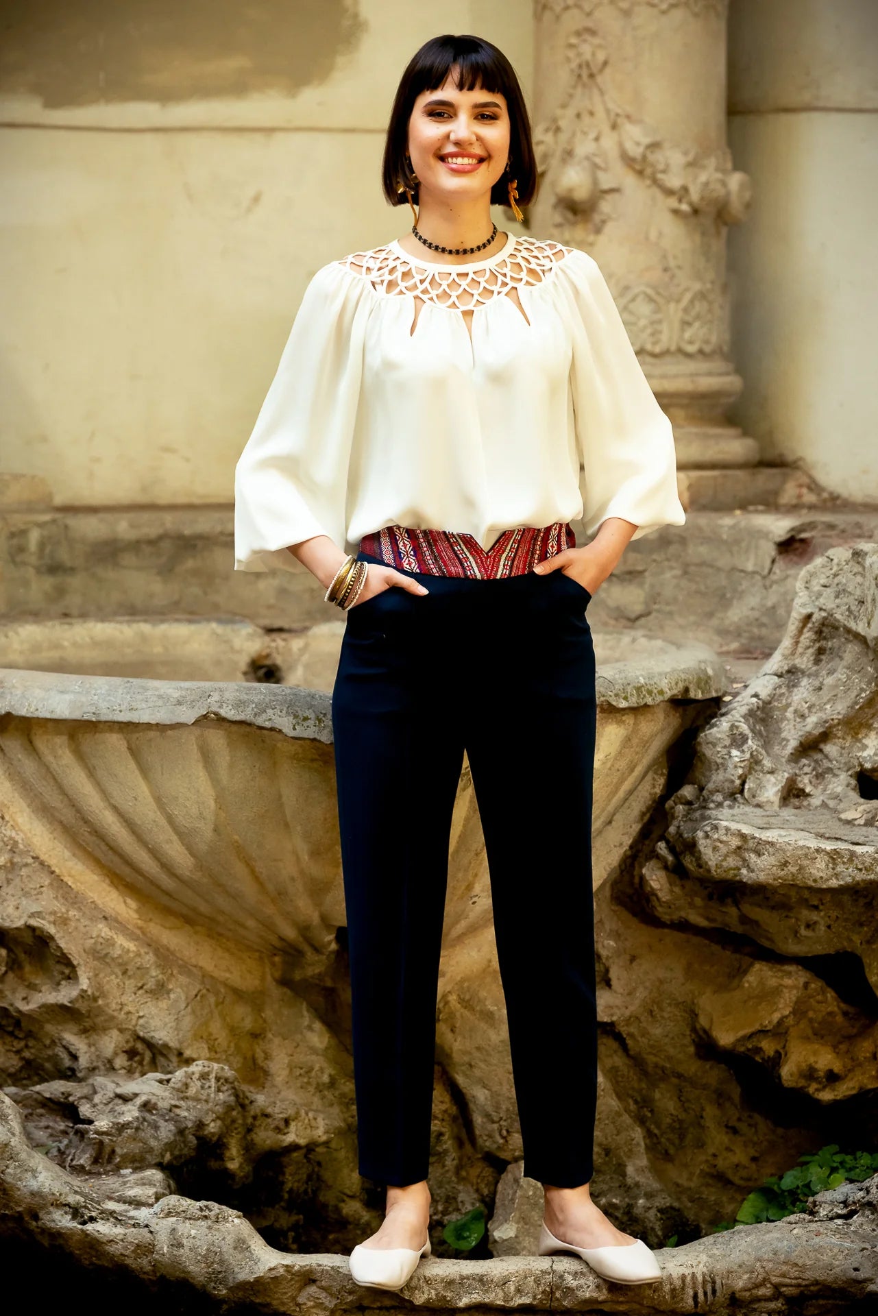 Pantaloni Pana din Stofa Bleumarin cu Corseleta din Jacquard Etnic