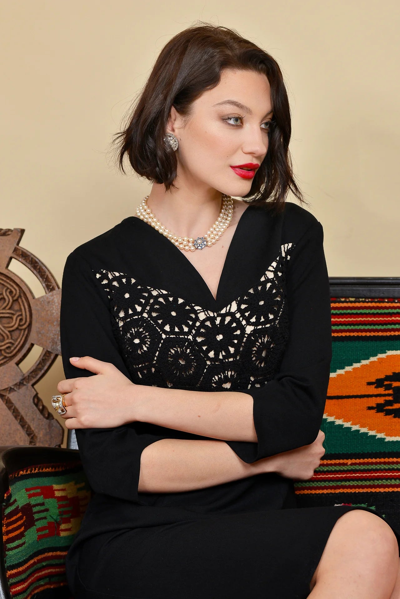 Rochia Neagra Hexagon