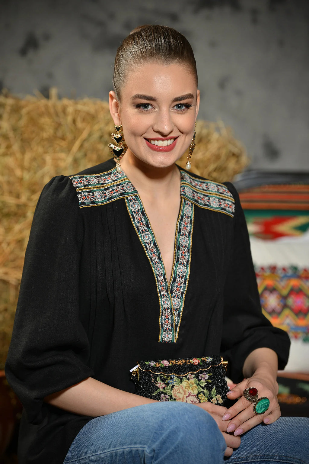 Bluza Stilizata din In Ilinca