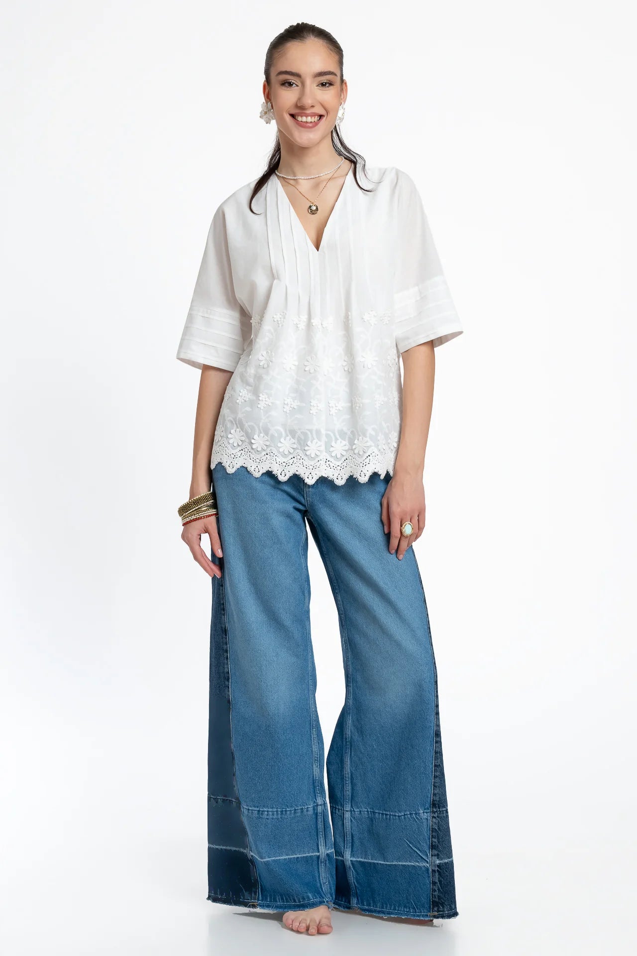 Bluza kimono albă din batist de bumbac și broderie tridimensională