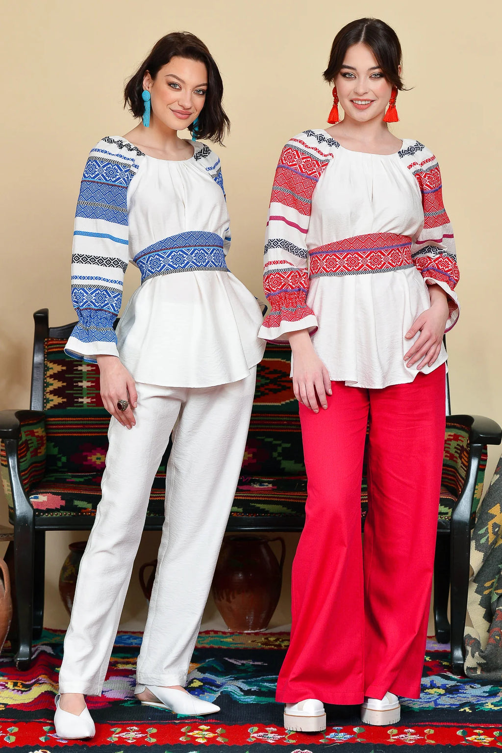 Pantaloni Evazati din In Rosu