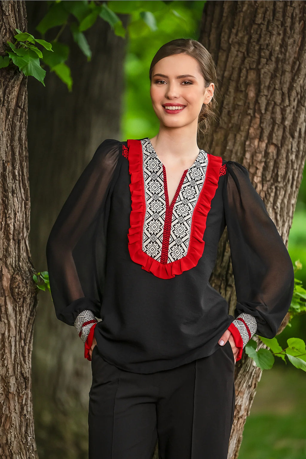 Camasa Neagra Izabela