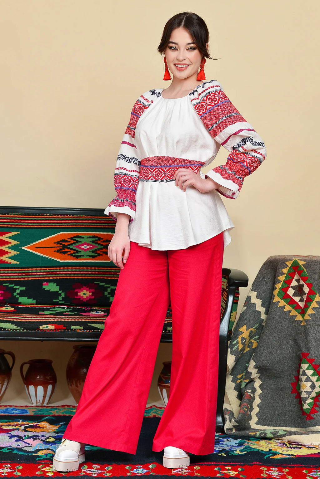 Pantaloni Evazati din In Rosu