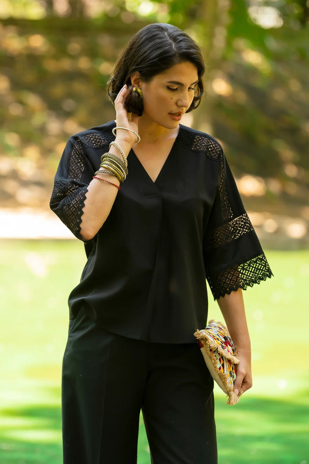 Bluza chimono neagra cu dantela traditionala