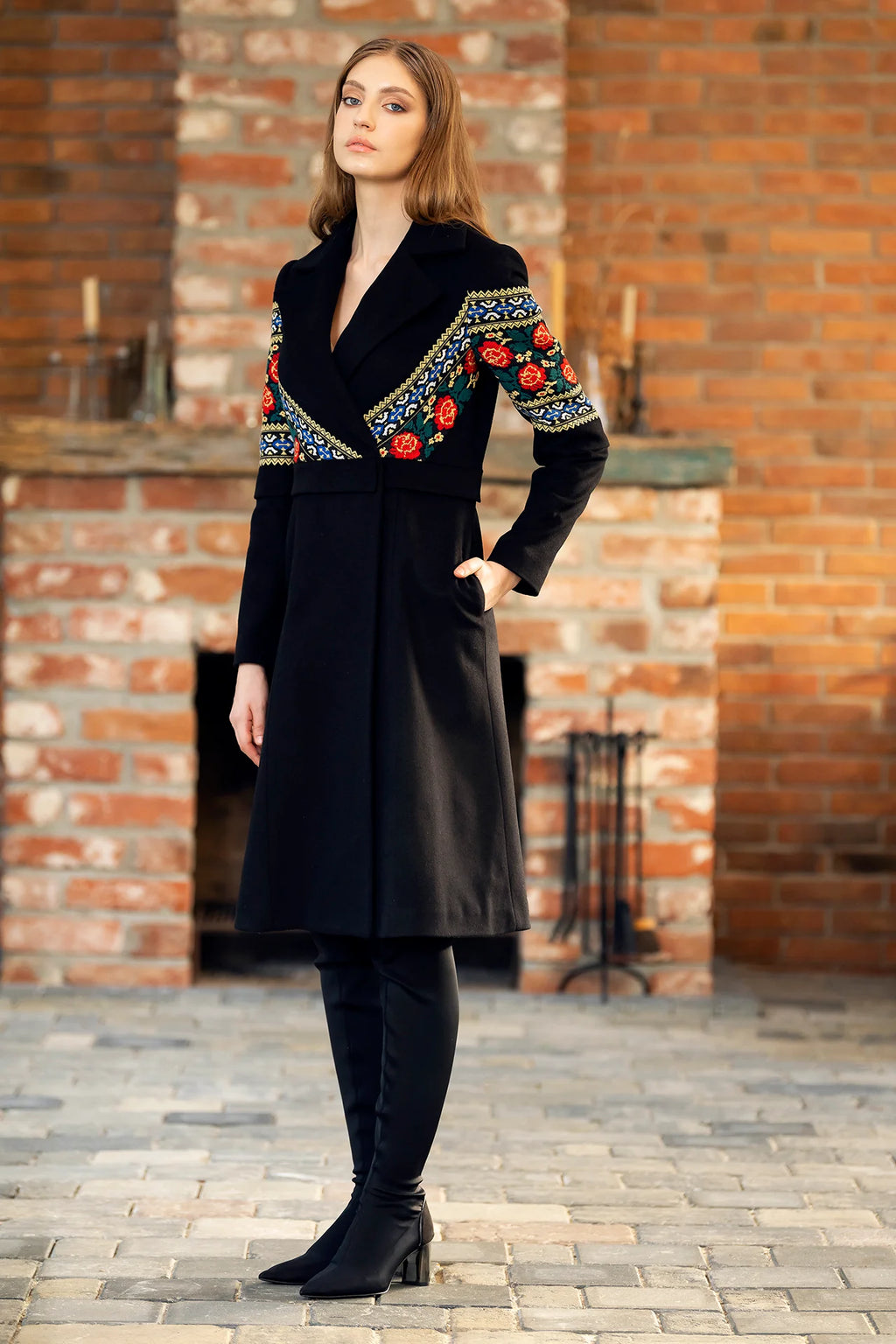 Pardesiu Midi Din Stofa De Lana Si Jacquard Etnic Fiona